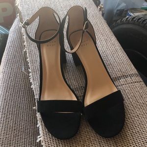 Chunky heels